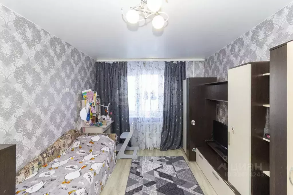 2-к кв. Тюменская область, Тюмень ул. Станционная, 16А (45.2 м) - Фото 2