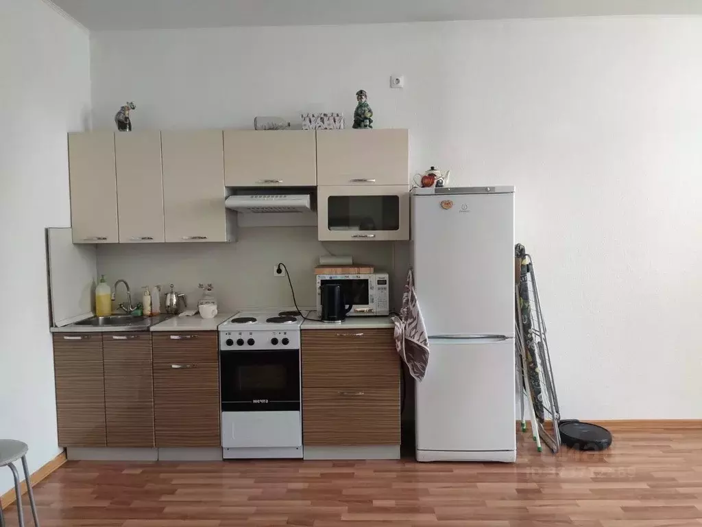 1-к кв. Свердловская область, Екатеринбург ул. 8 Марта, 190 (50.3 м) - Фото 2