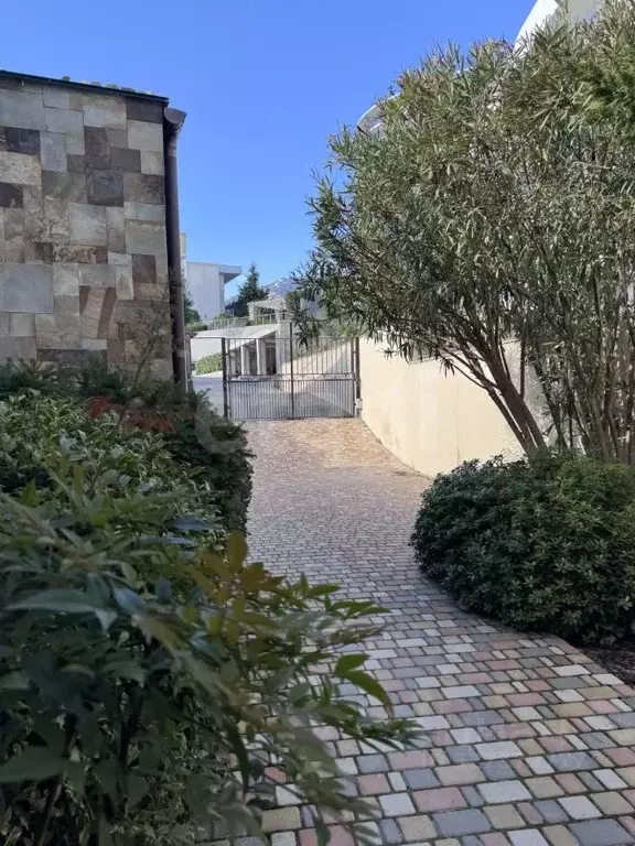 Дом в Крым, Ялта муниципальный округ, Гурзуф пгт ул. Ялтинская (500 м) - Фото 2