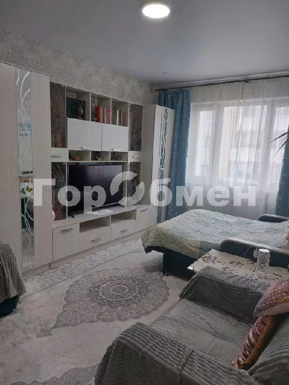 Продается 1-комнатная квартира - Фото 1