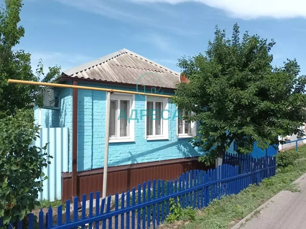 Дом в Белгородская область, Новый Оскол Кооперативная ул. (40 м) - Фото 0