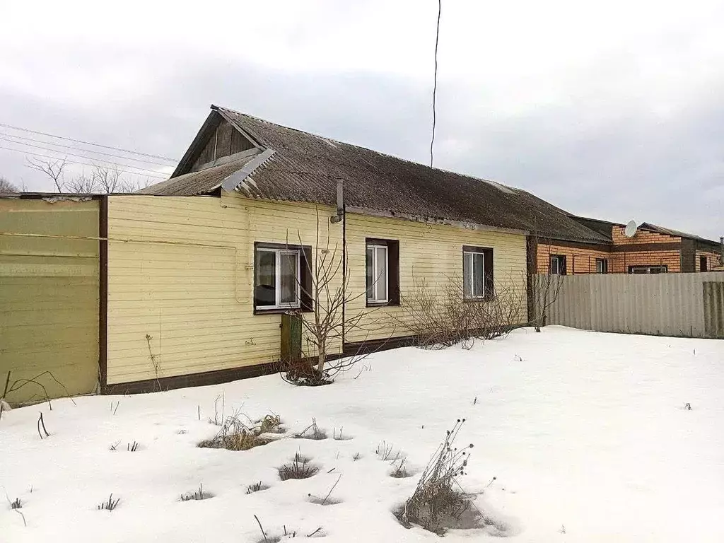 Дом в Белгородская область, Новооскольский муниципальный округ, пос. ... - Фото 1