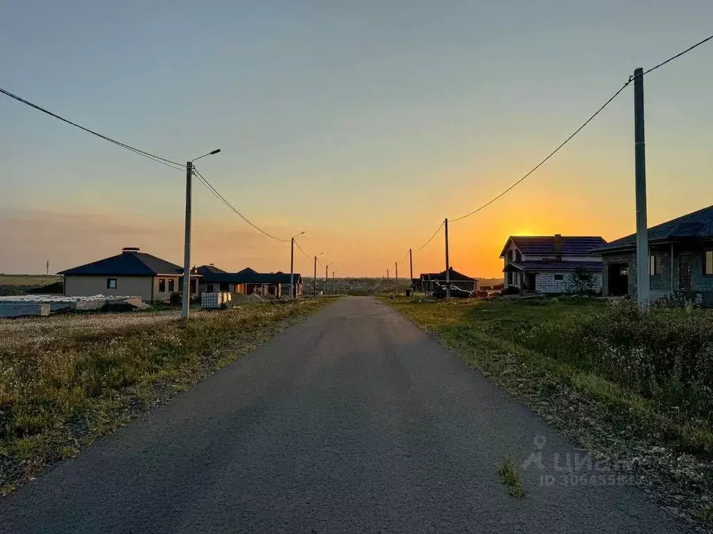 Участок в Белгородская область, Белгородский район, Дубовское с/пос, ... - Фото 1