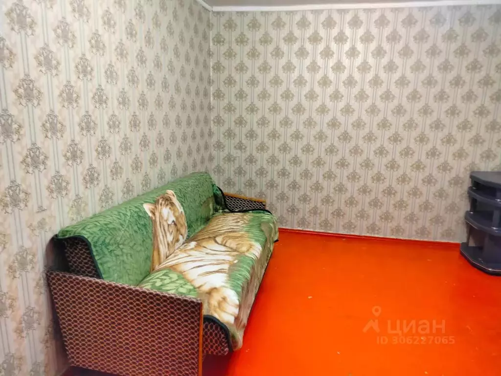2-к кв. Карачаево-Черкесия, Черкесск ул. Космонавтов, 64 (42.0 м) - Фото 1