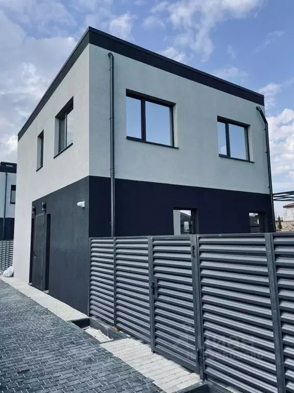 Дом в Крым, Евпатория городской округ, Заозерное пгт ул. ... - Фото 1