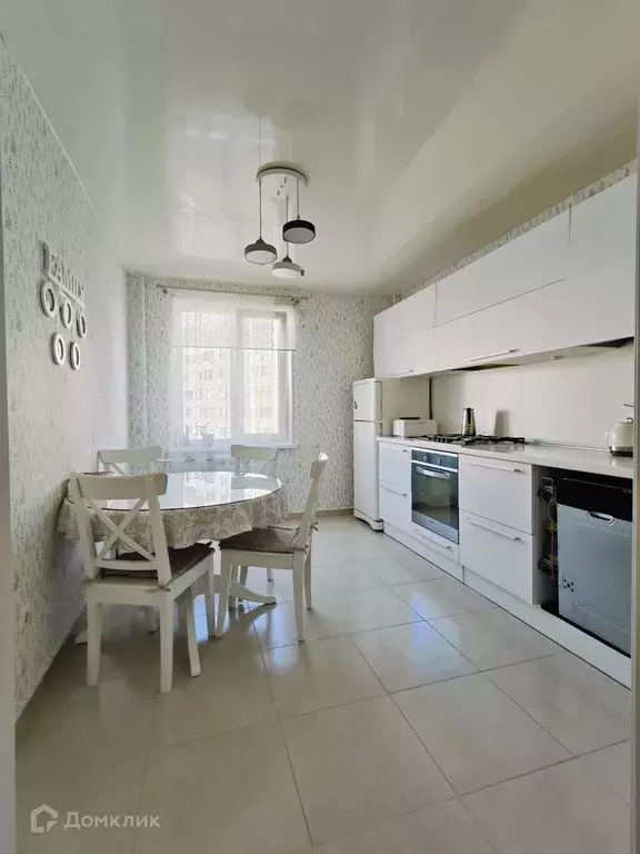 Продаётся 2-к квартира, 65.8 м - Фото 1