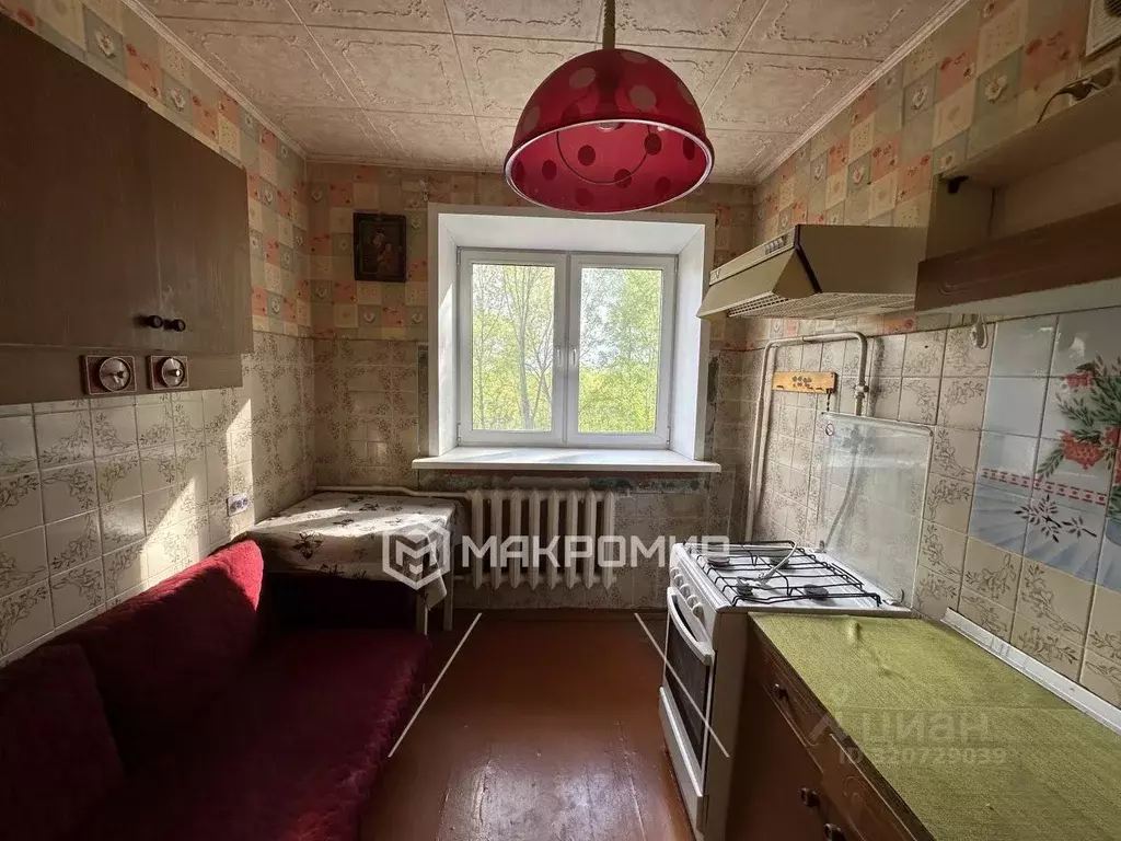 2-к кв. Брянская область, Брянск ул. Володарского, 66А (48.9 м) - Фото 1