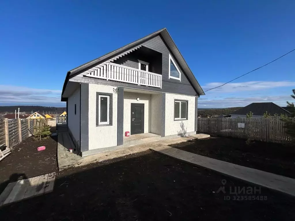 Дом в Иркутская область, Иркутский муниципальный округ, д. Карлук ул. ... - Фото 1