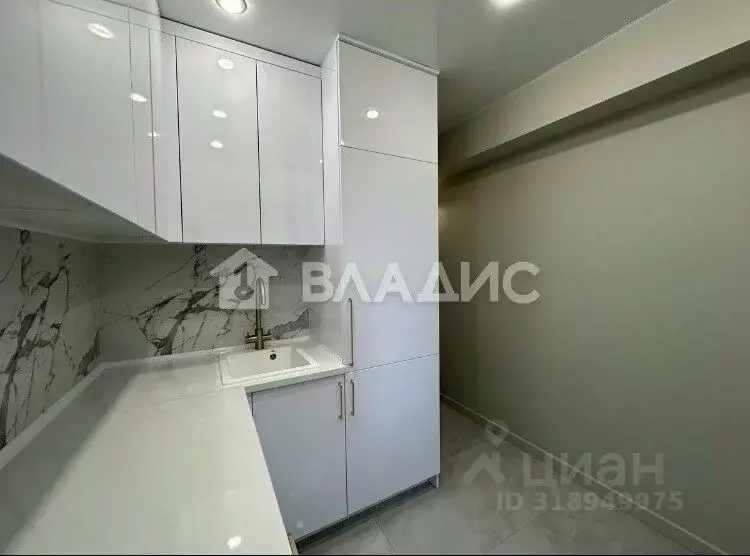 2-к кв. Краснодарский край, Сочи Центральный мкр, ул. Воровского, 22 ... - Фото 1