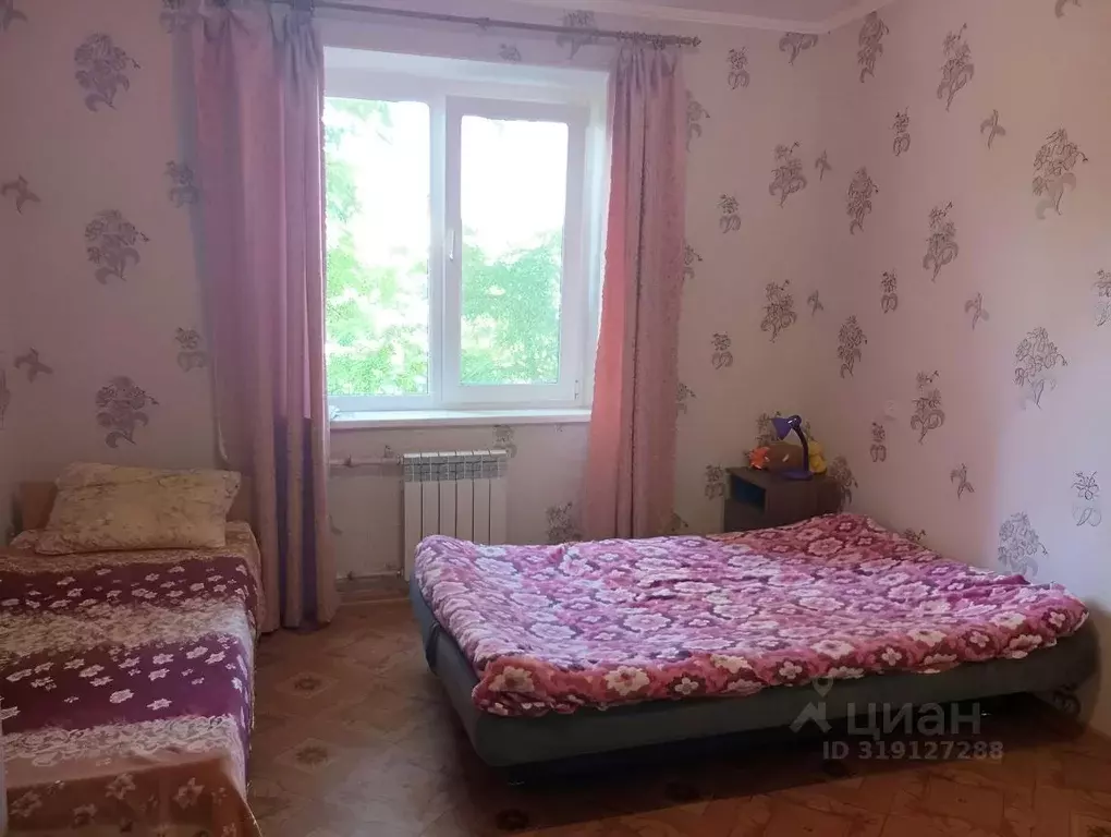 2-к кв. Крым, Щелкино Ленинский район, 1-й мкр, 29 (52.0 м) - Фото 0