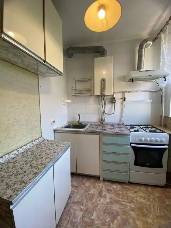 2-к кв. Крым, Симферополь ул. Киевская, 136 (45.0 м) - Фото 2