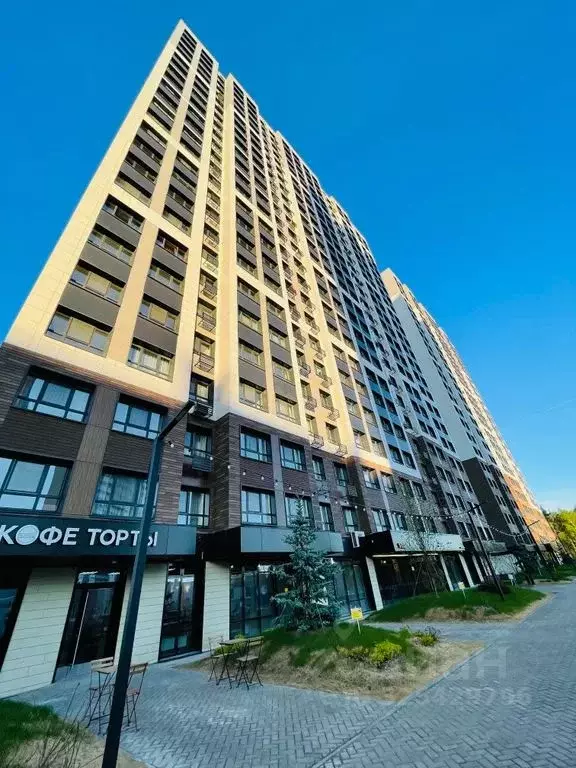 1-к кв. Татарстан, Казань ул. Рауиса Гареева, 105Б (33.0 м) - Фото 2