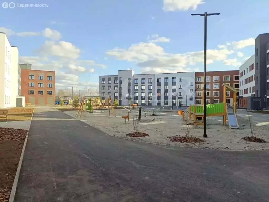 2-комнатная квартира: Горьковка, Светлая улица, 10 (55 м) - Фото 1