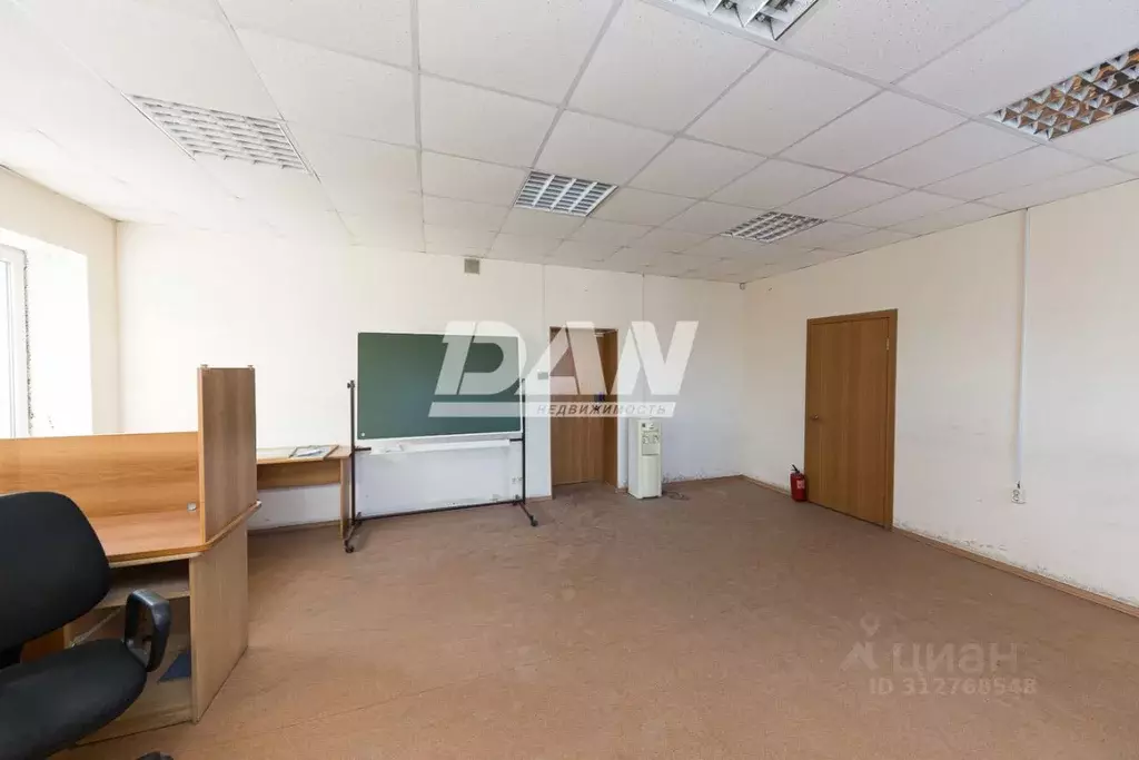 Офис в Челябинская область, Челябинск ул. Рылеева, 26 (67 м) - Фото 1