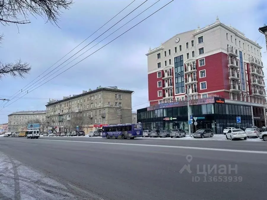Торговая площадь в Новосибирская область, Новосибирск ул. Титова, 22А ... - Фото 1