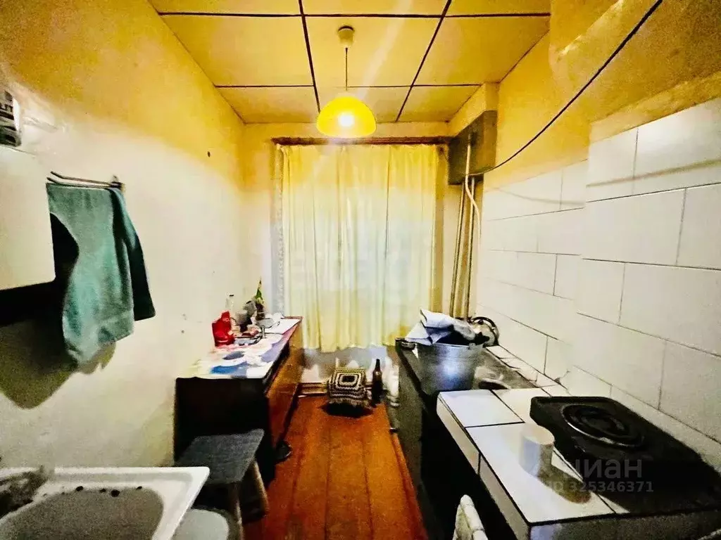 Дом в Кемеровская область, Прокопьевск ул. Дмитрова, 48 (50 м) - Фото 1