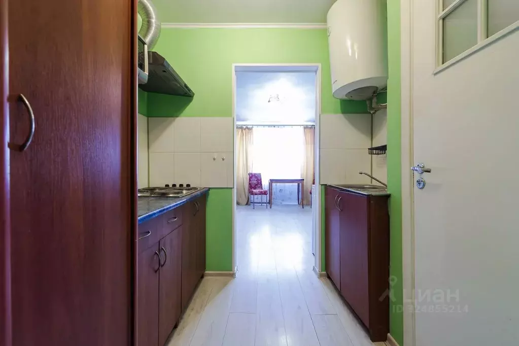 1-к кв. Калининградская область, Калининград Красная ул., 135 (18.8 м) - Фото 1