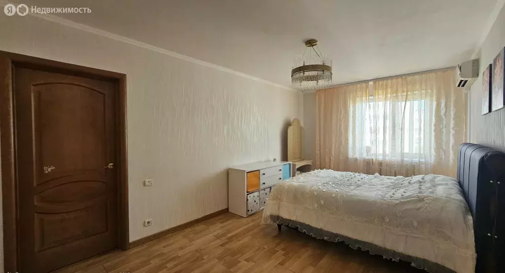 3-комнатная квартира: Саратов, 4-й проезд имени Н.Г. Чернышевского, 3 ... - Фото 1