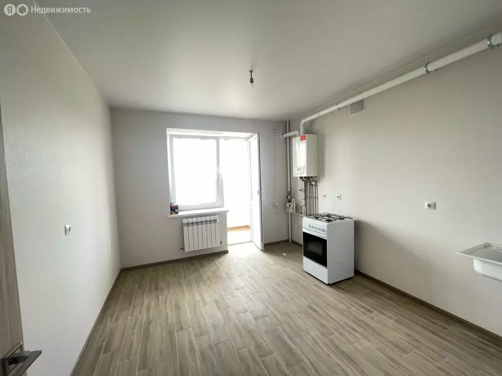 1-комнатная квартира: Владикавказ, улица Хадарцева, 39к2 (38 м) - Фото 0