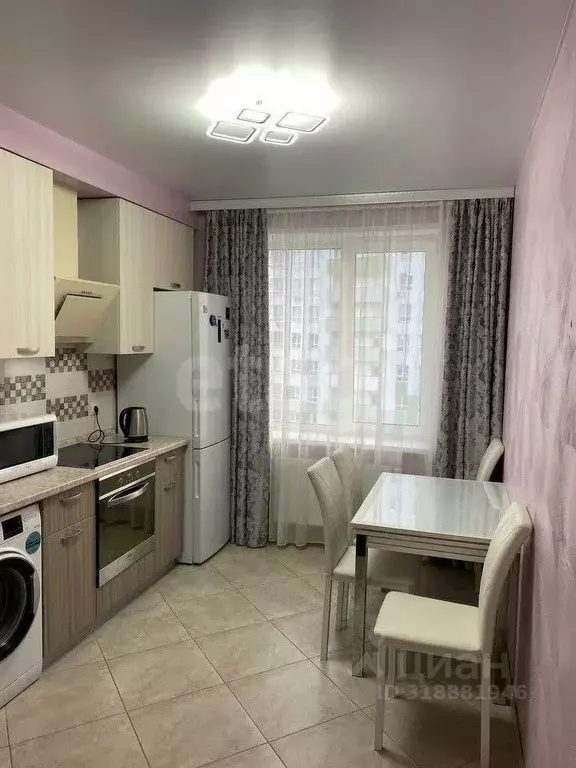 2-к кв. Удмуртия, Ижевск ул. Ленина, 45 (58.0 м) - Фото 1