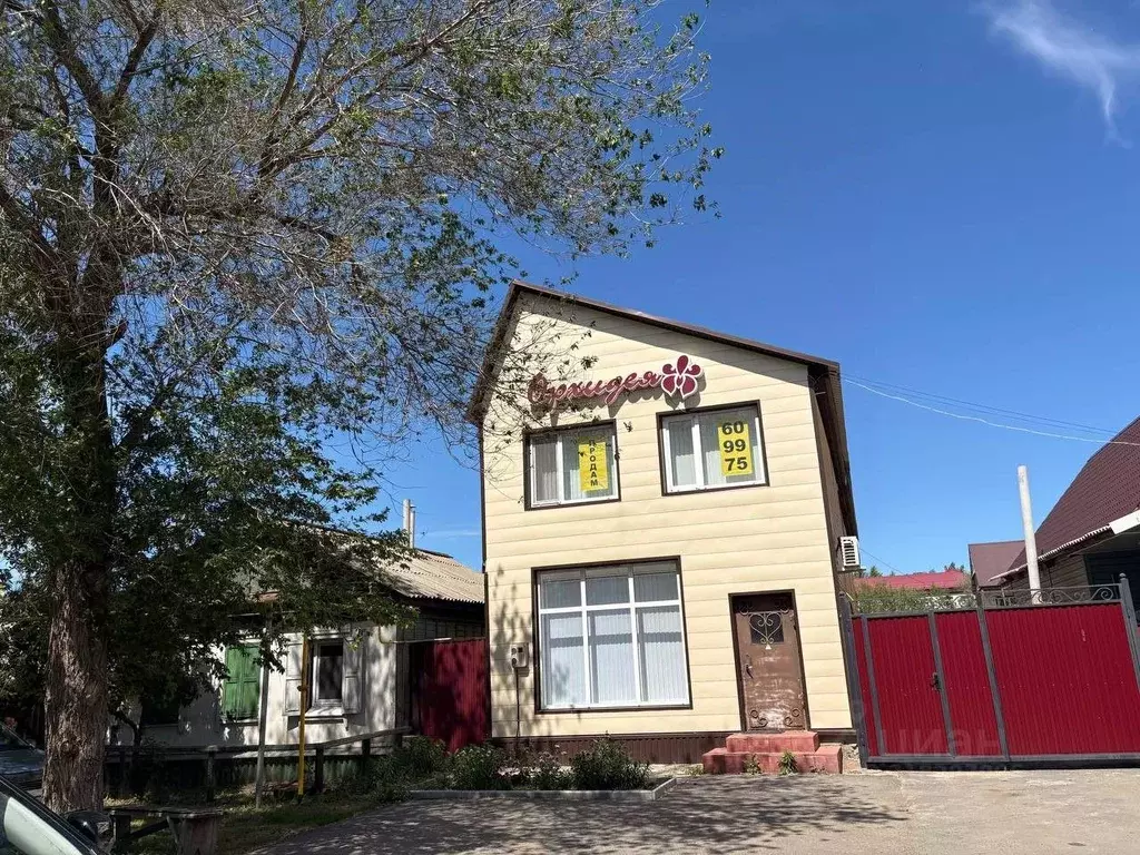 Дом в Оренбургская область, Соль-Илецк ул. Победы, 61 (191 м) - Фото 0