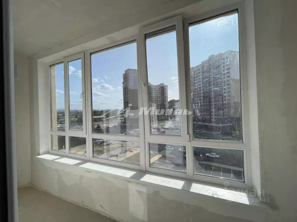 3-к кв. Крым, Симферопольский район, с. Мирное ул. Крымской Весны, 6к1 ... - Фото 2