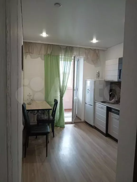 1-к. квартира, 37 м, 9/10 эт. - Фото 0
