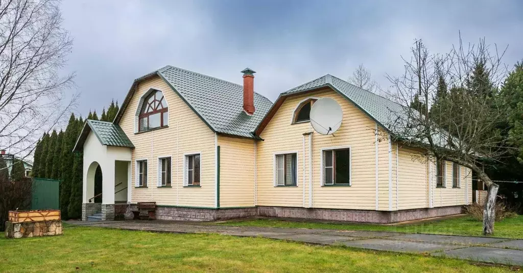 Коттедж в Московская область, Одинцовский городской округ, д. Сергиево ... - Фото 1