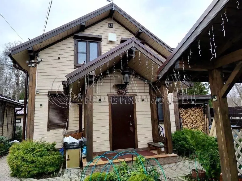 Дом в Ленинградская область, Кировский район, Мгинское городское ... - Фото 1