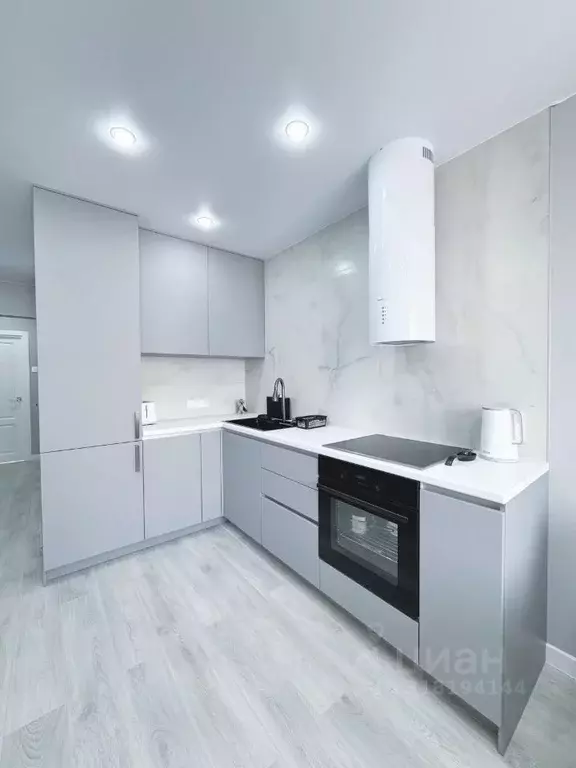 3-к кв. Томская область, Томск ул. Андрея Крячкова, 17 (80.2 м) - Фото 0