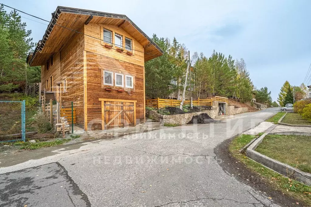 Дом в Свердловская область, Сысертский городской округ, с. Кадниково . - Фото 0