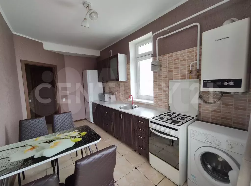 1-к. квартира, 40 м, 2/4 эт. - Фото 0