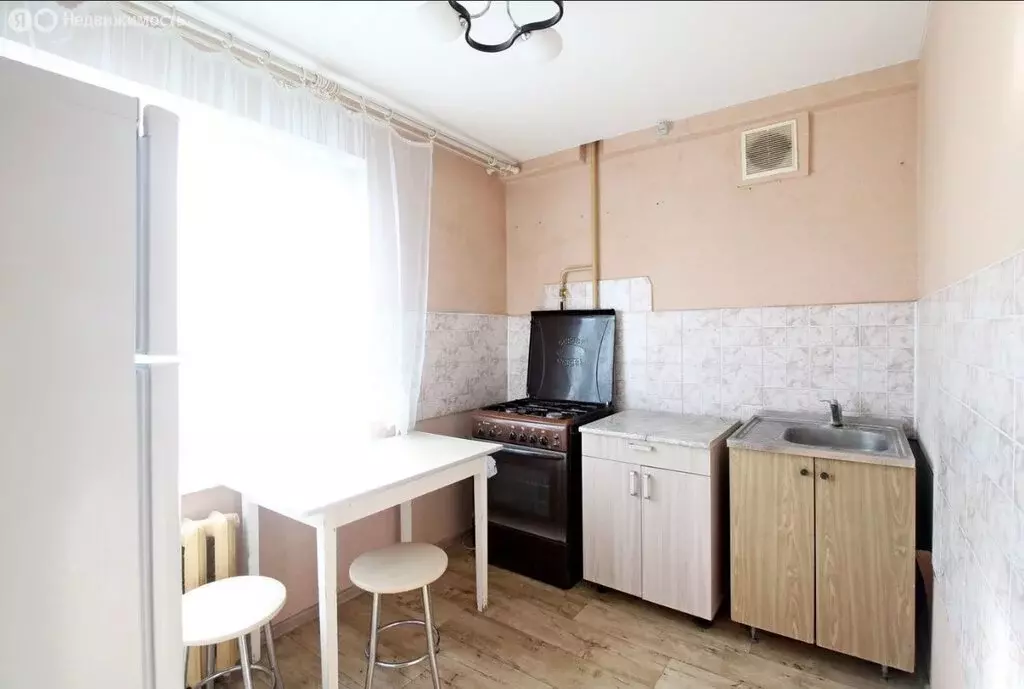 2-комнатная квартира: Тула, Серебровская улица, 16В (52 м) - Фото 0