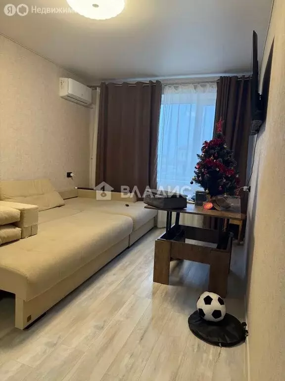 1-комнатная квартира: Строитель, Строительная улица, 16 (37.7 м) - Фото 2