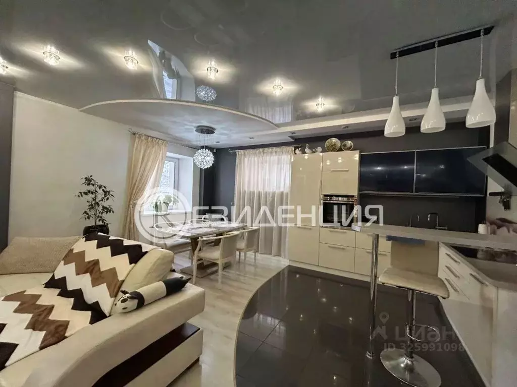 2-к кв. Пермский край, Пермь ш. Космонавтов, 137 (80.4 м) - Фото 2