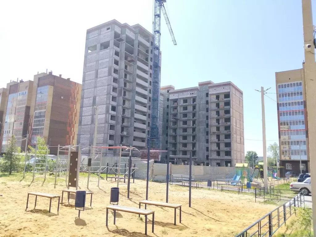 3-к кв. Марий Эл, Йошкар-Ола ул. 70-летия Вооруженных Сил СССР (90.0 ... - Фото 1