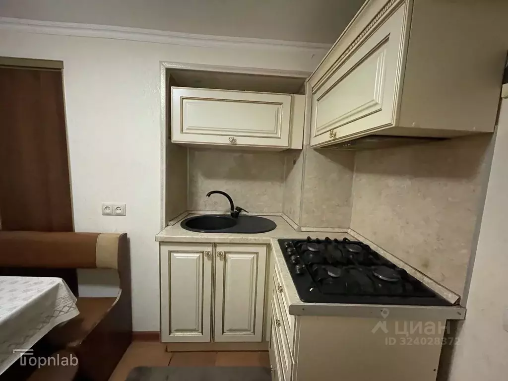 Дом в Дагестан, Махачкала туп. 4-й Батырая, 18 (33 м) - Фото 1