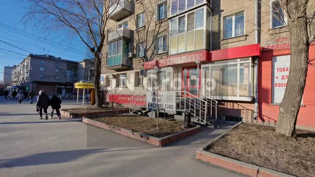Торговая площадь в Новосибирская область, Новосибирск ул. Ватутина, 21 ... - Фото 0