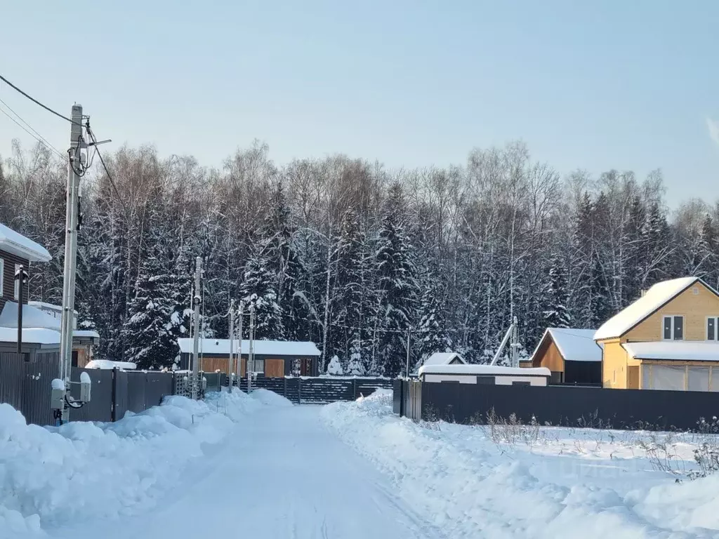 Участок в Московская область, Домодедово городской округ, д. Минаево, ... - Фото 0