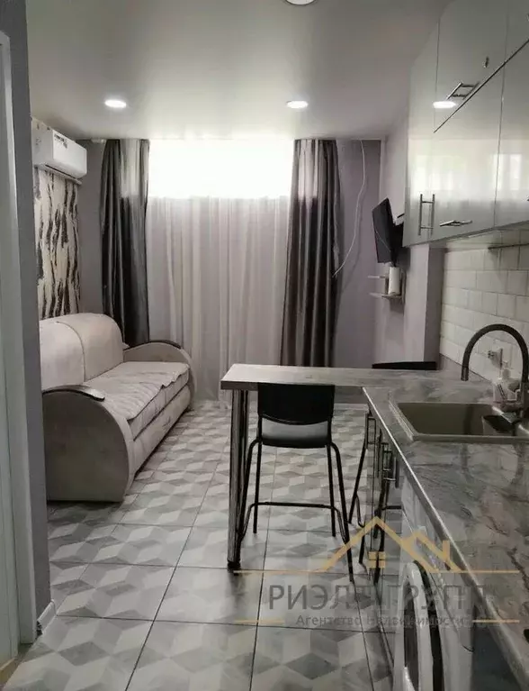 Студия Краснодарский край, Анапа Крестьянская ул., 27к2 (17.3 м) - Фото 1
