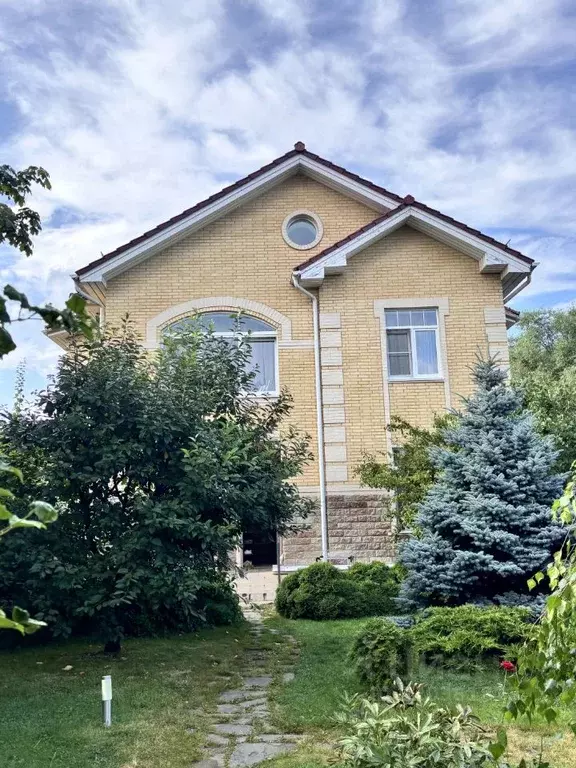 Дом в Санкт-Петербург, Санкт-Петербург, Петергоф ул. Ионинская, 8 (234 ... - Фото 1