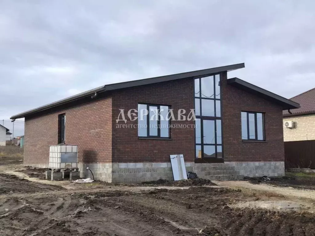 Дом в Белгородская область, Старооскольский городской округ, с. ... - Фото 2