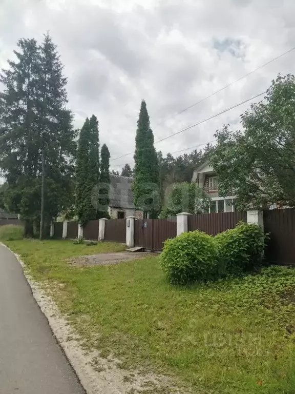 Дом в Брянская область, Жуковка Киевская ул. (103 м) - Фото 0