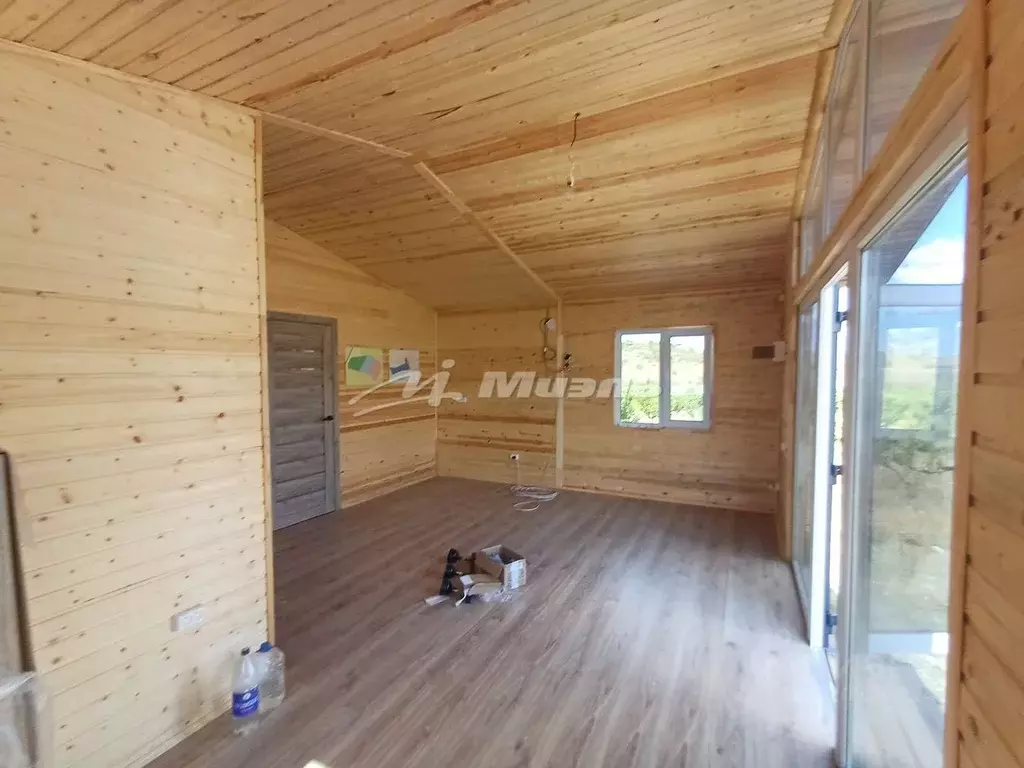 Дом в Крым, Бахчисарайский район, Ароматненское с/пос, с. Викторовка ... - Фото 2