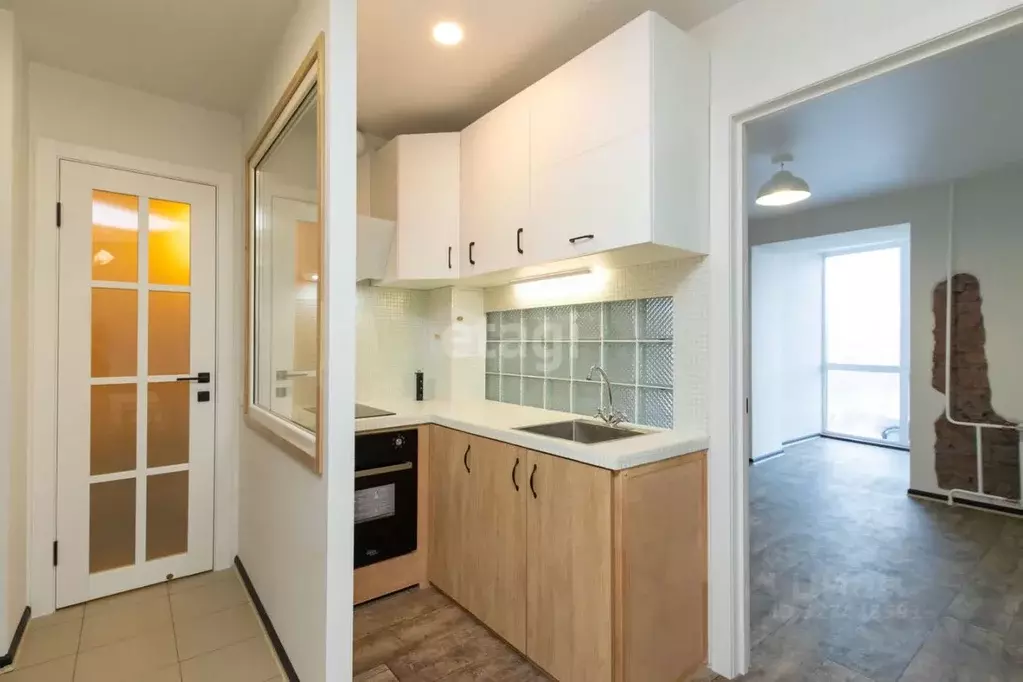 2-к кв. Тюменская область, Тюмень ул. Республики, 92 (41.4 м) - Фото 1