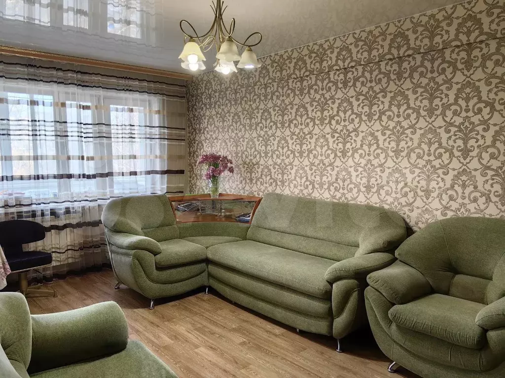 3-к. квартира, 60м, 4/4эт. - Фото 0