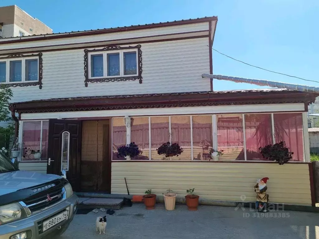Дом в Саха (Якутия), Якутск ул. Клары Цеткин, 42 (110 м) - Фото 0