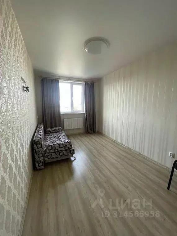 1-к кв. Крым, Симферополь ул. Трубаченко, 14Б (33.0 м) - Фото 0