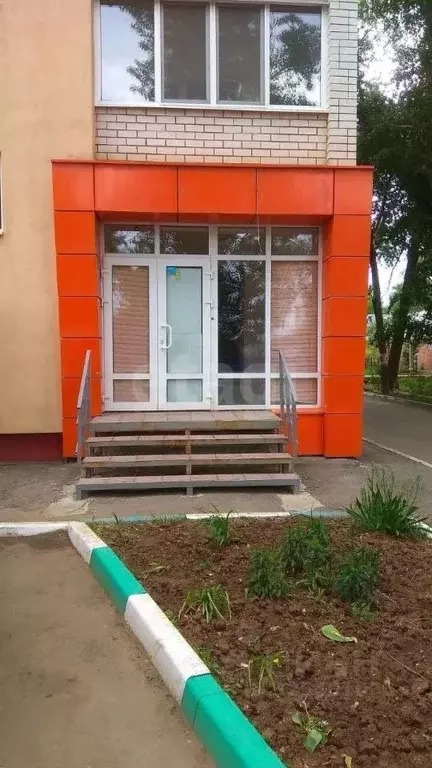 Помещение свободного назначения в Саратовская область, Энгельс ул. ... - Фото 1