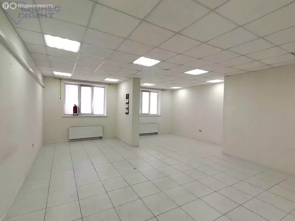 Помещение свободного назначения (107.9 м) - Фото 1